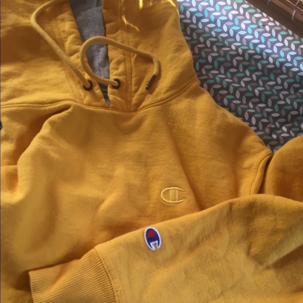 “Gold” champion hoodie ;)